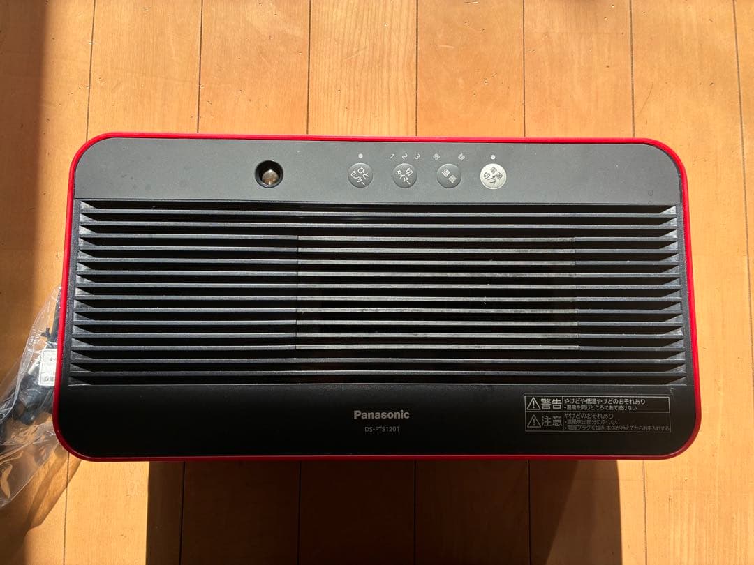 Panasonic セラミックファンヒーター DS-FT120 2022年製 DS-FTS1201-W?fmt=png-alpha&wid