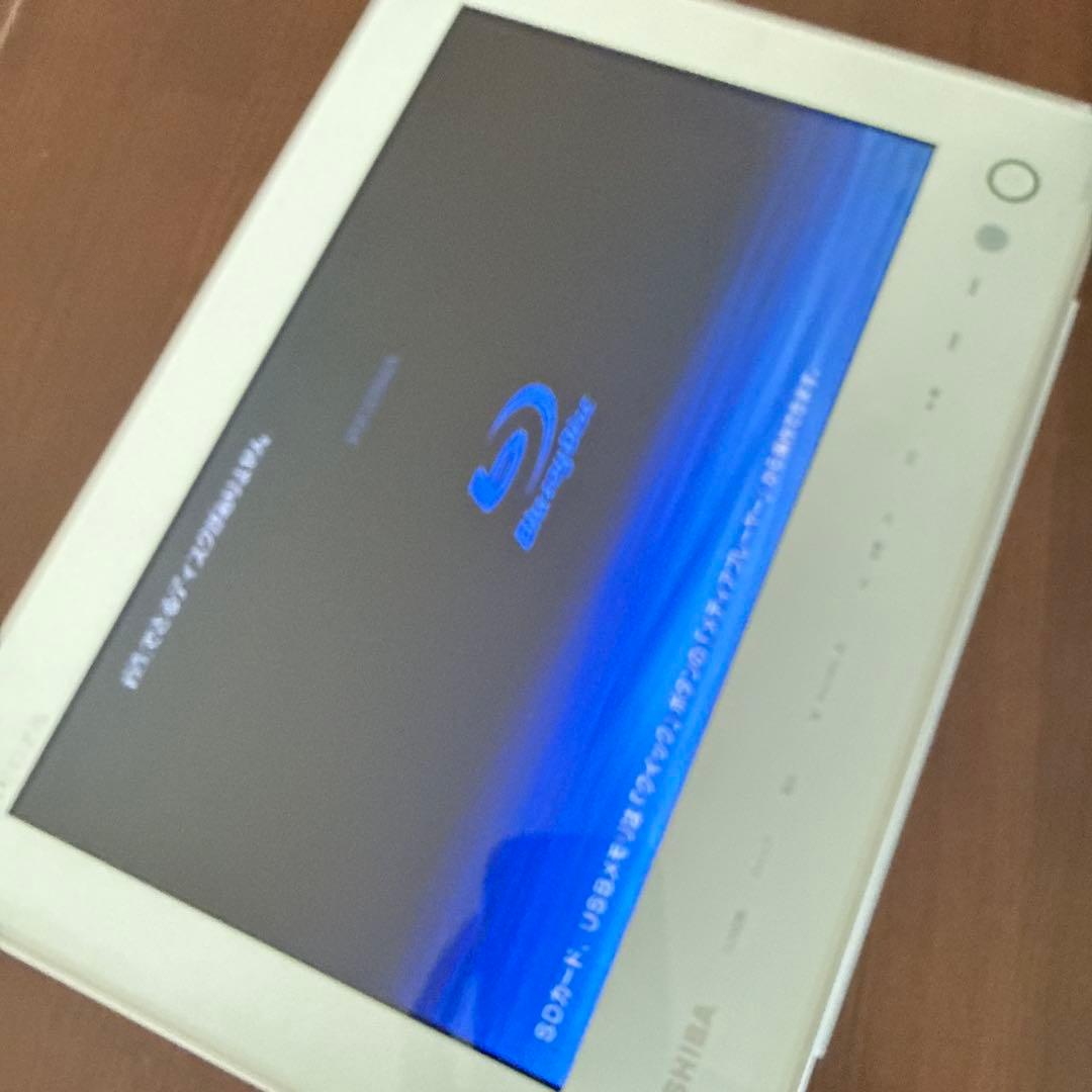 REGZA】ポータブルブルーレイディスクプレイヤー SD-BP1000WP - メルカリ