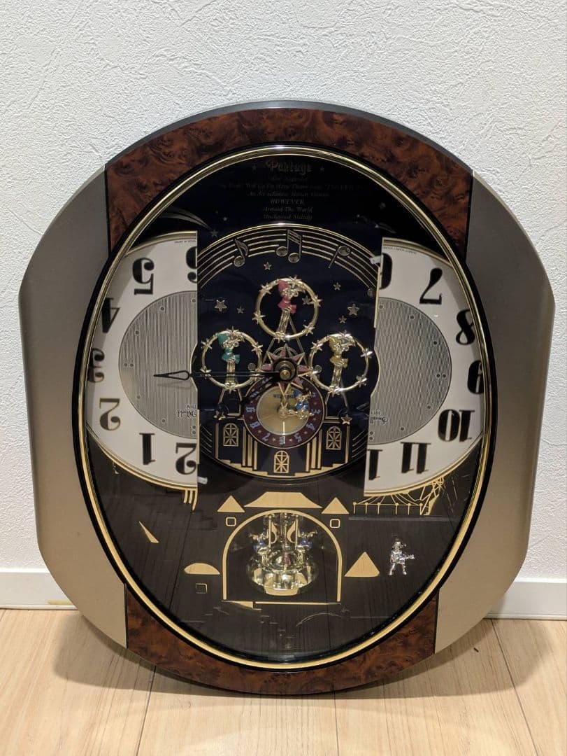 smallworld スモールワールド からくり時計 壁掛け時計　4MH751