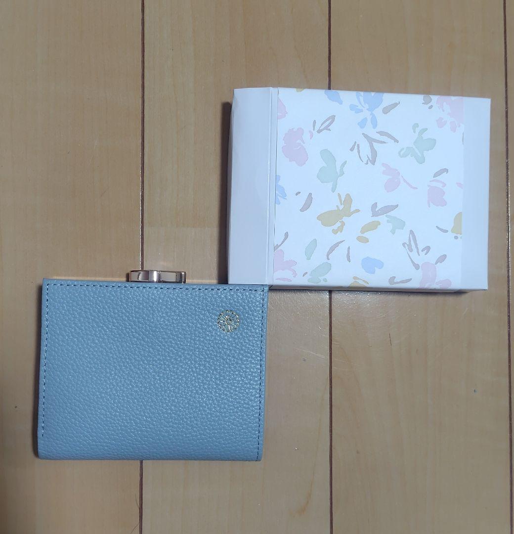 皇居 二つ折り財布 がま口財布 ブルー 水色 本革 - メルカリ